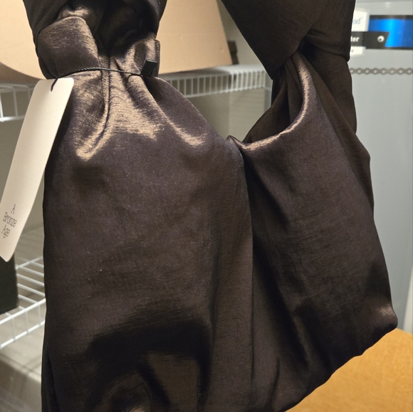 A Bronze Age Bocci Bag - Picture 3 of 6